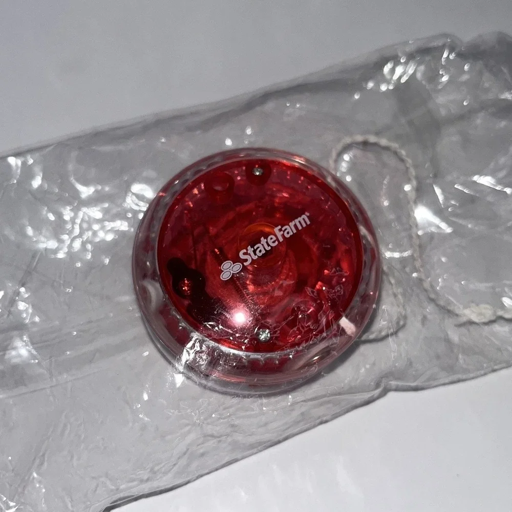Light Up YoYo State Farm Red Round Advertising YOYO  Plastic Commercial